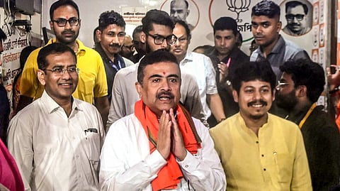 'जनता दरबार' शिकायतें लेकर पहुंचे लोग, सीएम ने दिया आश्वासन