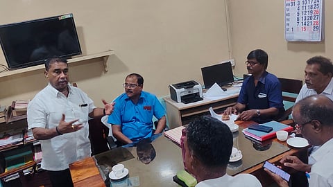 वन श्रमिक यूनियन की कार्यकारिणी समिति की बैठक आयोजित