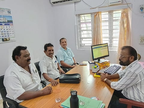 प्रधान ग्राम पंचायत हरिनगर ने जीएमएस बिलीग्राउंड मरम्मत मांगी