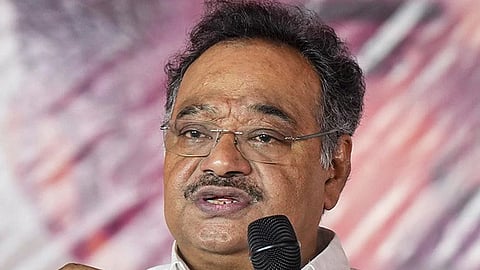 पार्टी में अनुशासन बनाए रखने के लिए कड़े कदम उठाने पड़ते हैं : शमिक