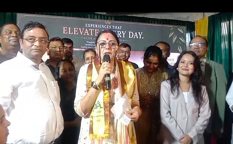 लोगों को संबोधित करते मंत्री अग्निमित्रा पॉल
