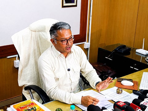 उच्च शिक्षा मंत्री जगन्नाथ चट्टोपाध्याय