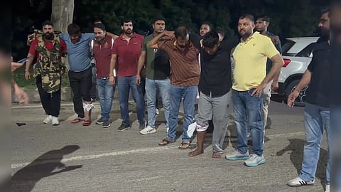 पुलिस के मुताबिक तीनों अभिुक्त हिमांशु भाऊ गैंग से हैं