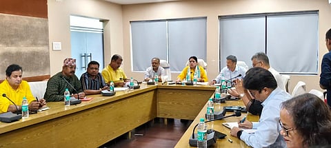'सेवा सप्ताह' को सफल करने हेतु मंत्री ने की बैठक