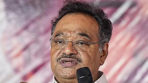 ‘‘हिंसा और जबरन वसूली जैसी चीजों से दूर रहें’’