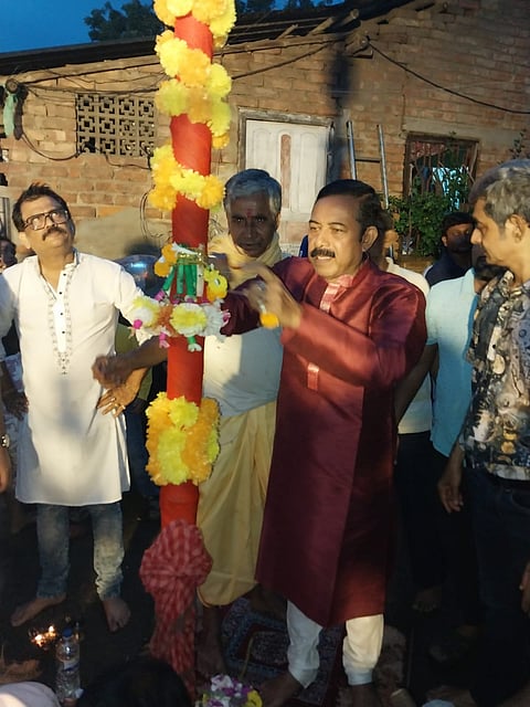 रथतला गौतम स्मृति संघ की रजत जयंती वर्ष की दुर्गापूजा के लिए खूंटी पूजा
