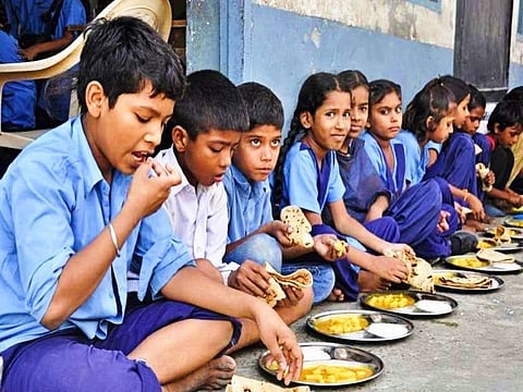 अन्नामृत फाउंडेशन राज्य में बढ़ाएगा मिड-डे मील सेवा