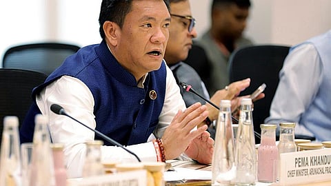 जबरदस्ती नहीं, बातचीत के दरवाजे खुले
