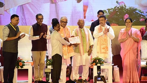 कारीगरों के लिए खुला विकास का द्वार, बंगाल में पीएम विश्वकर्मा योजना का शुभारंभ