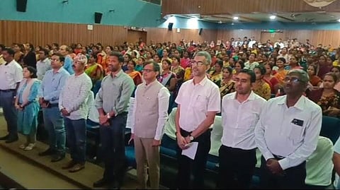 अन्नपूर्णा दिवस पर मौजूद प्रशासनिक अधिकारी