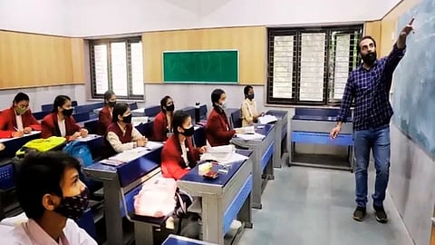 फर्जीवाड़े पर सख्ती, 451 B.Ed कॉलेजों को नोटिस