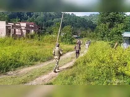 असम रेजिमेंट के जवान की हत्या मामले में छह गिरफ्तार