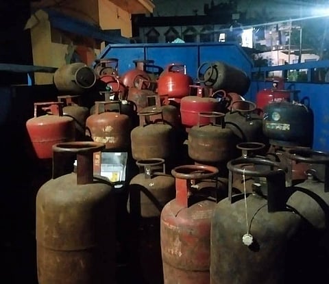 Illegal LPG Refilling Racket Busted in Panchla, Two Arrested