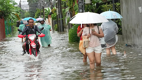 Two-day holiday in Bangkok due to rain and floods