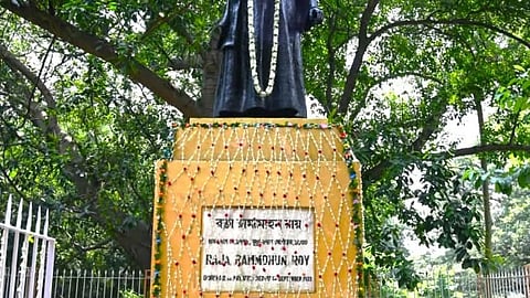 राजा राममोहन राय की पुण्यतिथि पर KMC ने अर्पित की श्रद्धांजलि