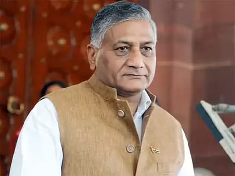सांस्कृतिक जड़ों से जुड़े रहकर टेक्नोलॉजी अपनाएं : वीके सिंह