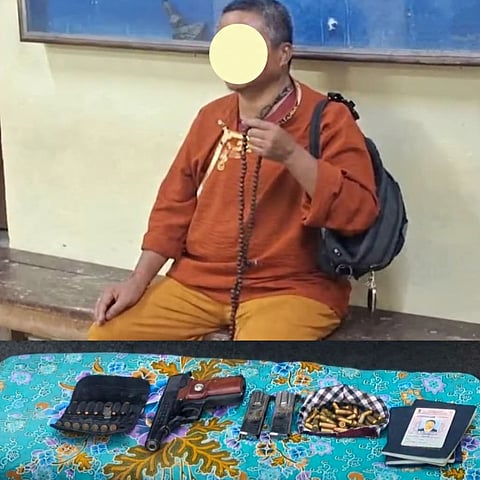 पिस्तौल और 49 कारतूस के साथ व्यक्ति गिरफ्तार