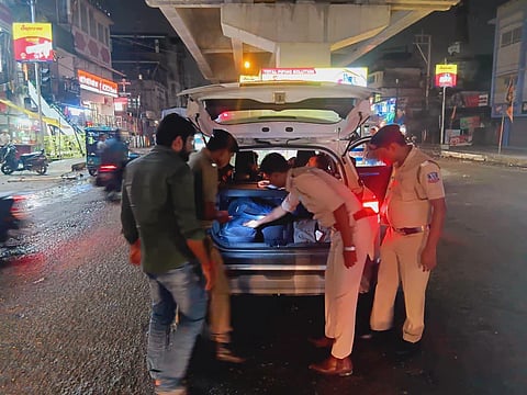 शहरभर में विशेष नाका चेकिंग, प्रमुख मार्गों पर पुलिस की पैनी नजर