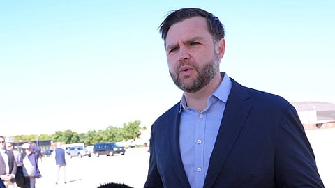 Co-pilot was already a problem: Vance