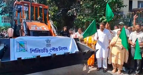शहर की सफाई व्यवस्था को मिलेगी रफ्तार, निगम ने उतारी नई गाड़ियां