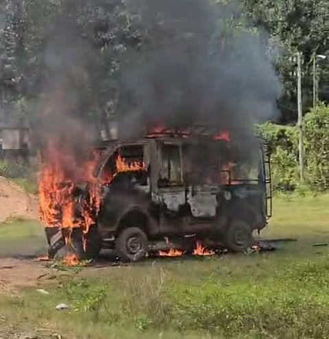 जलती कार