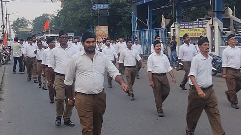 RSS का आसनसोल में पथ संचलन: अनुशासन और देशभक्ति का संगम