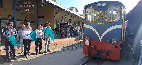 कर्सियांग–महानदी के बीच दो नई टॉय ट्रेन जॉय राइड शुरू
