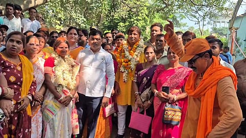 मंत्री दिवाकर घरामी के साथ नव नियुक्त अध्यक्ष और उपाध्यक्ष