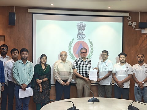 Disaster Management: West Bengal Radio Club Signs MoU With Civil Defence
