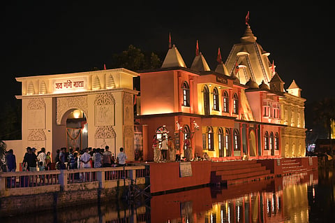 Barrackpore Durga Puja 2026: Unique Themed Pandals Attract Huge Crowds From Panchami