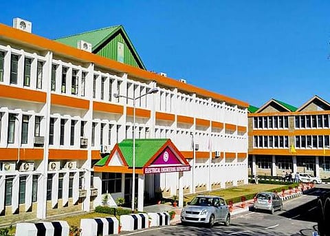 एनडीएमए सदस्य ने छात्रों को शोध व तकनीकी नवाचार के लिए किया प्रेरित