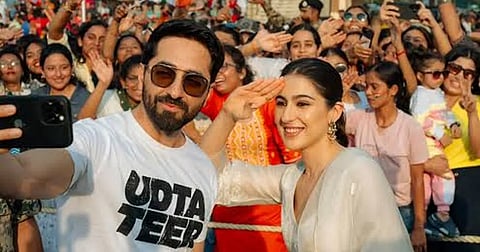 ‘उड़ता तीर’ समीक्षा: आयुष्मान खुराना की जासूसी कॉमेडी में है दम, लेकिन कहानी लक्ष्य से भटकी