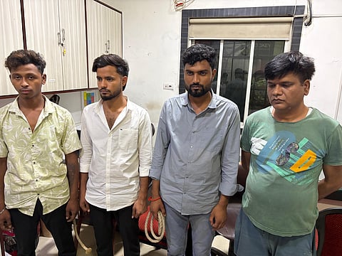 गिरफ्तार अभियुक्तों की तस्वीर