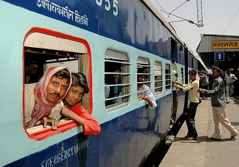 Train Cancelled: बारासात-हसनाबाद शाखा में दो दिन नहीं चलेगी ट्रेने