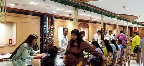 अक्षय तृतीया पर चमक रहा है महानगर का सोना – चांदी का बाजार