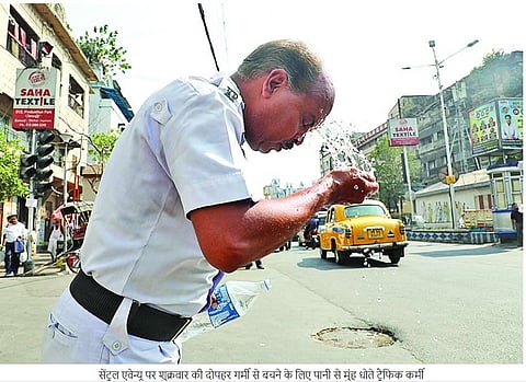 फिलहाल झुलसायेगी गर्मी, मानसून अभी …