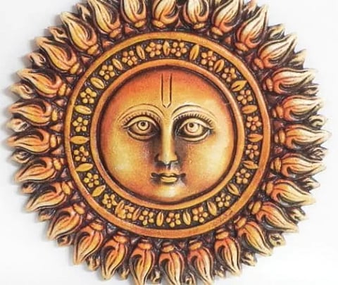 बेहिसाब सफलता दिलाती है वास्तु से जुड़ी ये चीज, बड़े से बड़ा कर्ज हो जाता है माफ