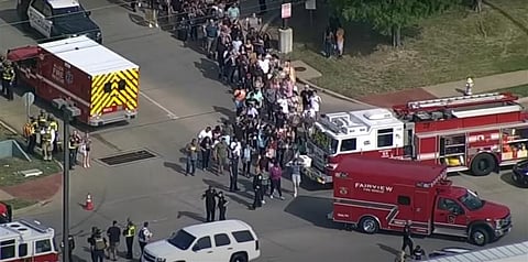 अमेरिका के टेक्सास में शूटर ने मॉल में अंधाधुंध गोलियां चलाईं, 8 की मौत