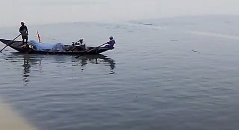 थाने से भागकर अभियुक्त ने लगायी गंगा में छलांग, पुलिस ने फिर पकड़ा