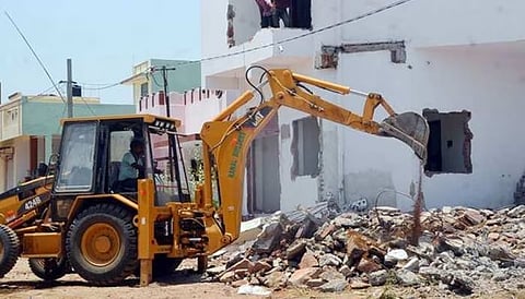 महानगर में अवैध निर्माण पर केएमसी कसेगा शिकंजा