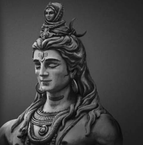 Monday Upay : जीवन भर बनी रहेगी महाकाल की कृपा सोमवार को करें ये आसान उपाय