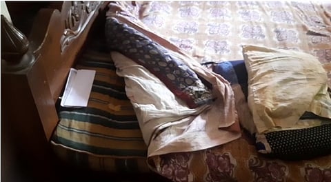 लिलुआ में भिखारी के वेश में पहुंचे थे चाेर, रंगेहाथ पकड़े गये