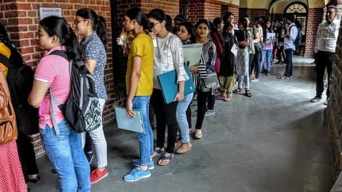 College Admission 2023 : एक Click में पढ़ें कॉलेजों में भर्ती प्रक्रिया को लेकर पूरी खबर