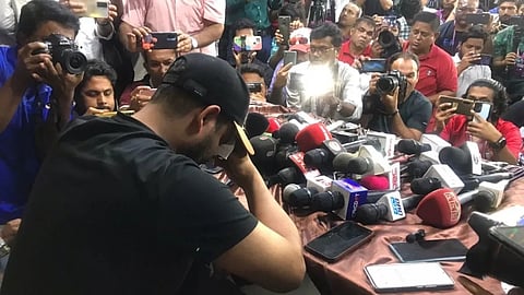 Asia Cup से पहले इस दिग्गज ने रोते-रोते किया संन्यास का ऐलान