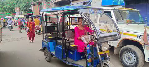 Aparajita : आसान नहीं था पम्पा के लिए टोटो चलाने का फैसला लेना…