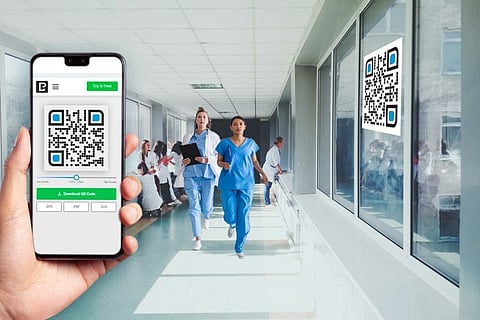 Kolkata News : अब डाक्टर दिखाने के लिये भी QR Code करना होगा Scan !