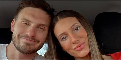 शादी के 3 साल बाद कपल को पता चला कि वो दूर के भाई-बहन हैं !