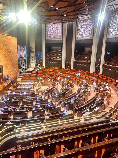 See Photos : देखें नए भवन की खास तस्वीरें