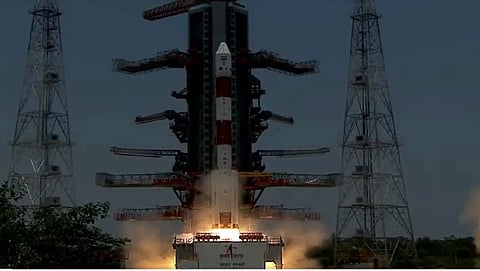 आदित्य-L1 को इसरो ने किया लॉन्च