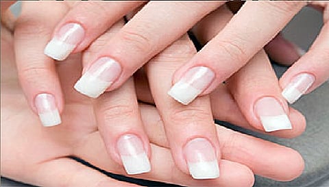 नाखूनों को रखें हेल्दी और शाइन, इन घरेलू उपायों से मिलेगी मदद